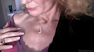 Standoffish granny solo act in fullhd