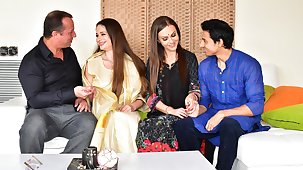 Cadger enjoys threesome anal sex with hot Desi bhabhi and fit together