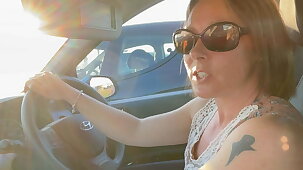 Messing Around with My Mrs in the Motor car