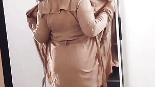 Turbanli Yengem Soyunuyor Gizlii Cekim Turkish Porn