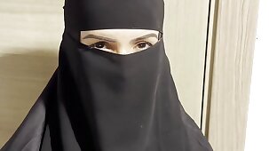 horny muslim hustler gets fucked eternal - Jasmine SweetArabic